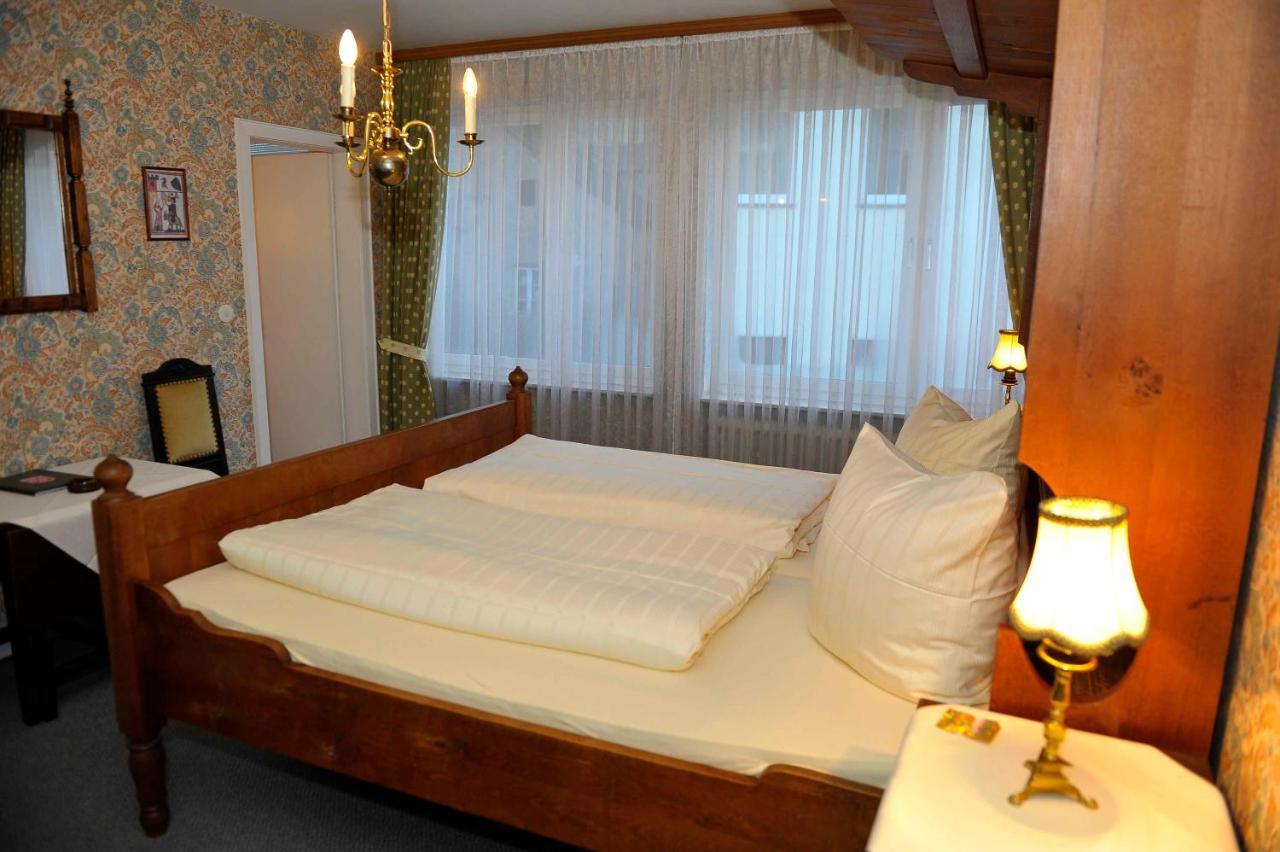 Alte Thorschenke Hotel Cochem Luaran gambar